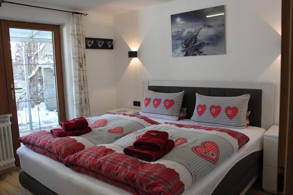 Panorama Appartements Mora Эц Экстерьер фото